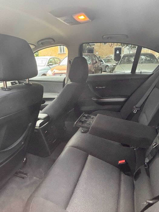 Продавам БМВ е90 320d 163 кс