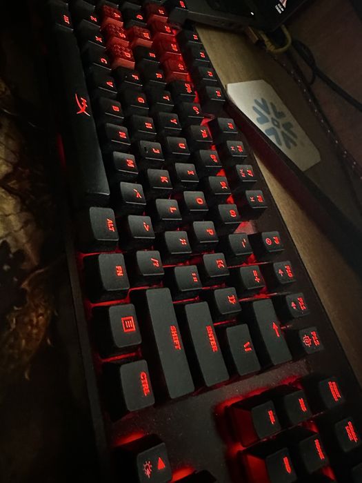 Механична клавиатура HyperX
