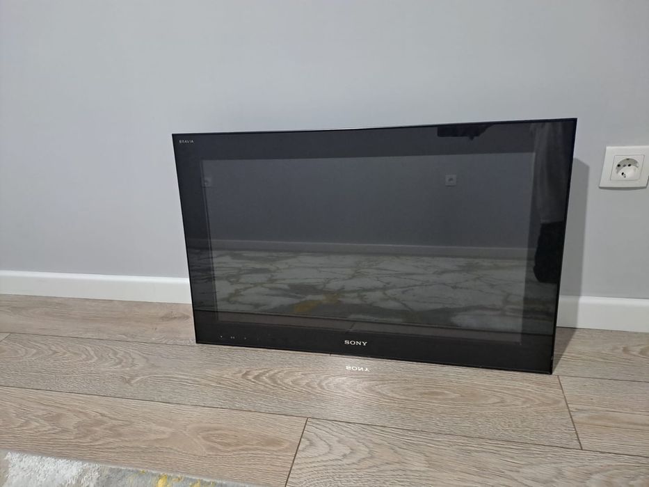 Продам газ плита и телевизор