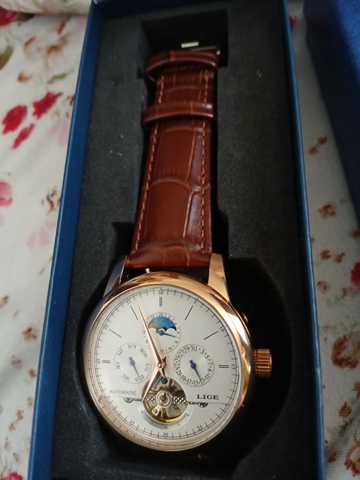 Vând colecție de ceasuri fossil, lorus,  casio, lee cooper  bărbați