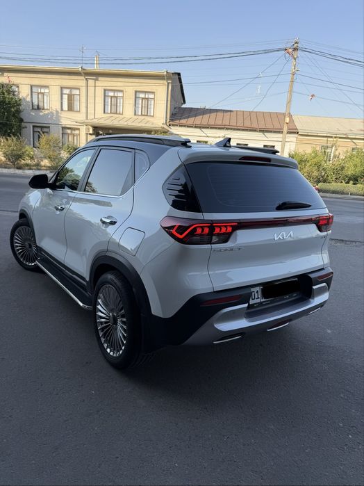 Kia sonet 2025 3-pazitsa full