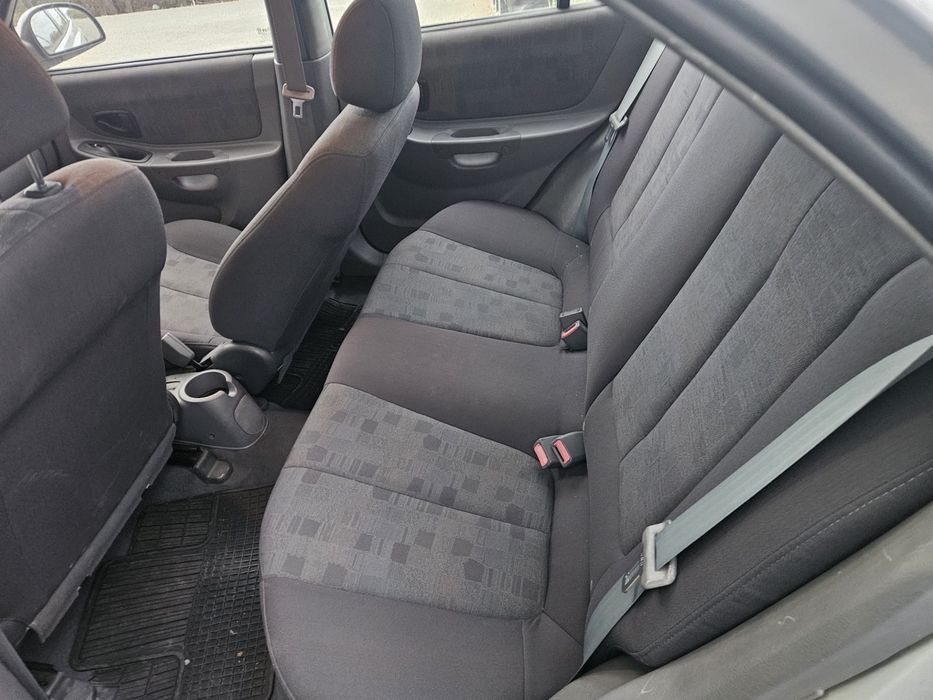 HYUNDAI Accent 2006 — imagine 5