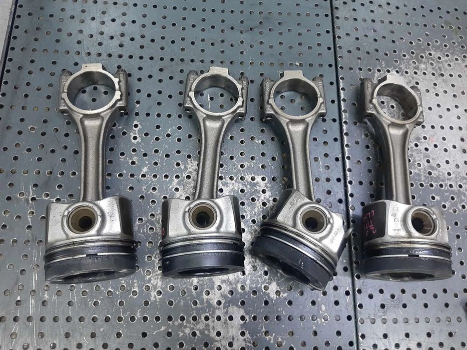 piston cu biela 1.6 tdi clh seat leon  audi a3 8v skoda octavia 3 vw golf 7