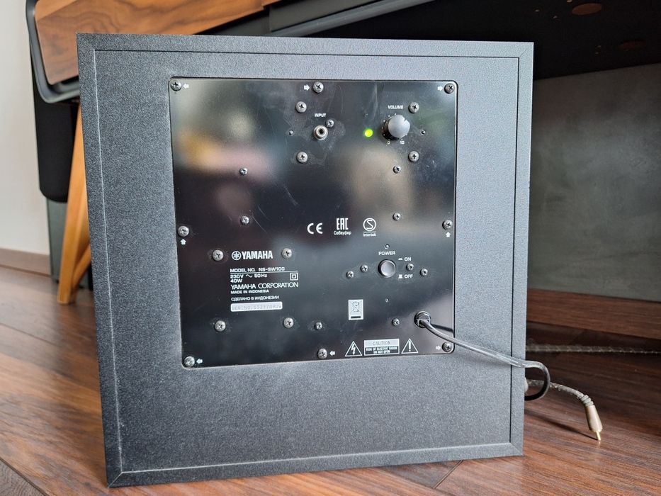 Yamaha Hi-Fi Dolby Atmost система за домашно кино