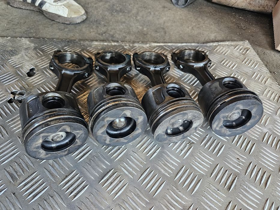 Piston+biela PEUGEOT BOXER jamper ford transit 2.2 euro 4