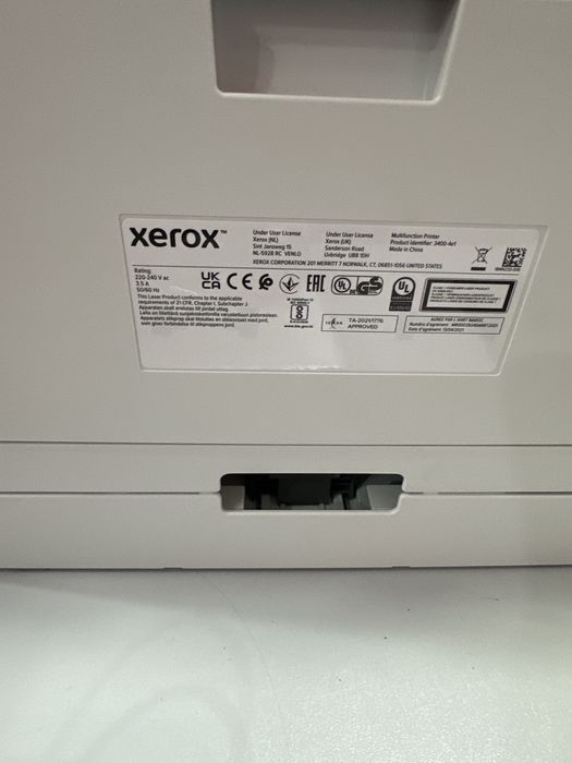 Новый принтер МФУ Xerox B225