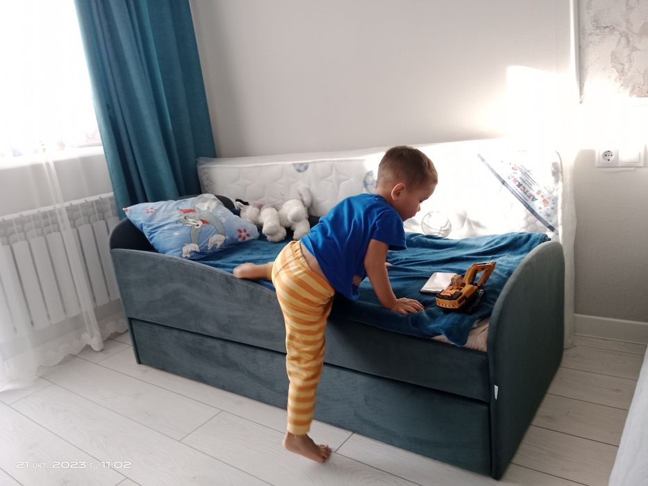 Продам детскую кровать