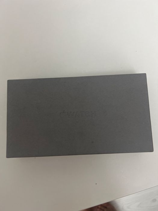 прдам apple watch новый