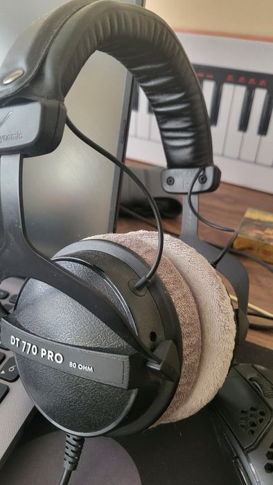 наушники Beyerdynamic DT 770 Pro (80 Ohm)