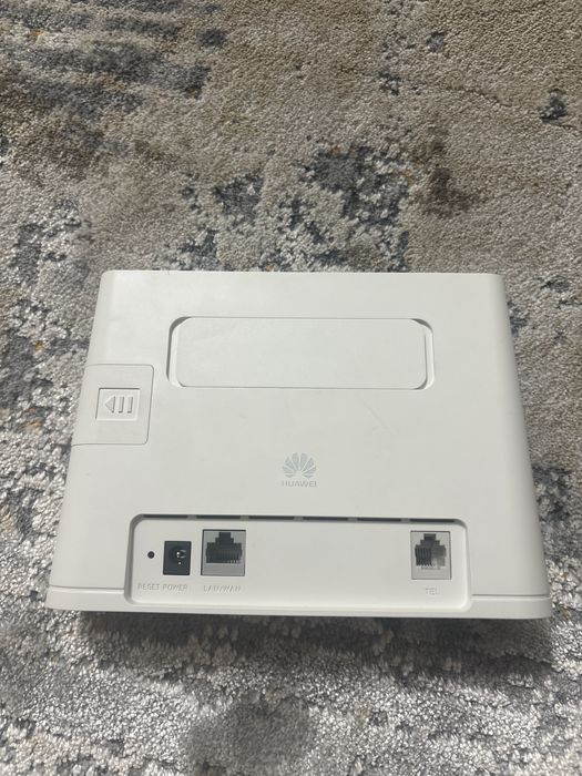 Huawei роутер новый