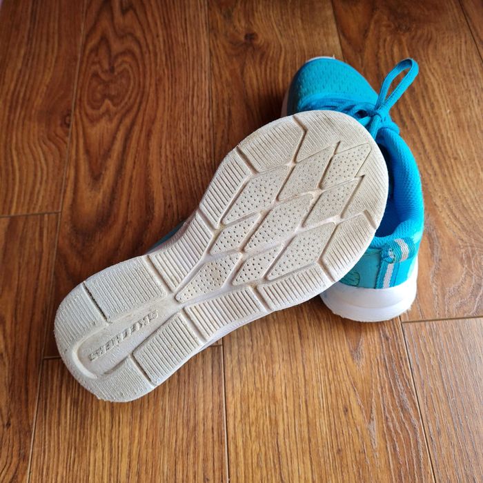 Adidasi Sketchers fete marime 29 stare foarte buna