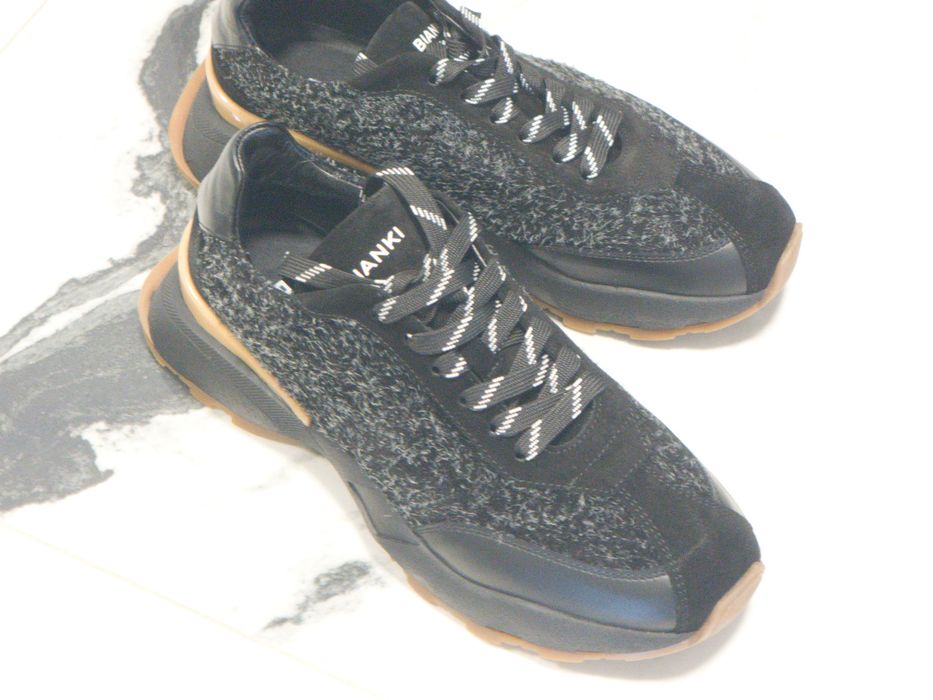 Дамски спортни обувки