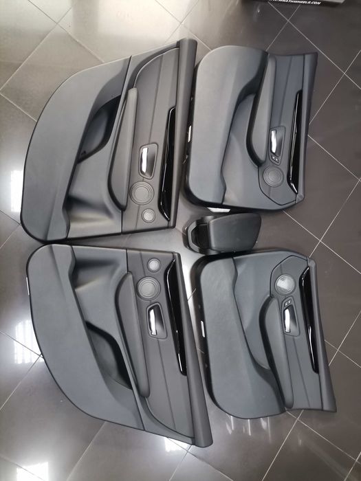 Черен Кожен Салон Dakota BMW 2 F45 F46 Седлаки + Тапицерия + Конзола