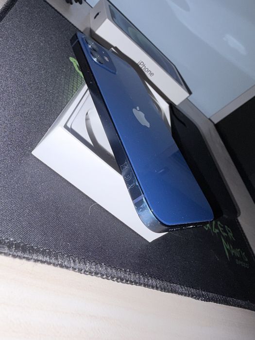 iPhone 12 100% ботерия