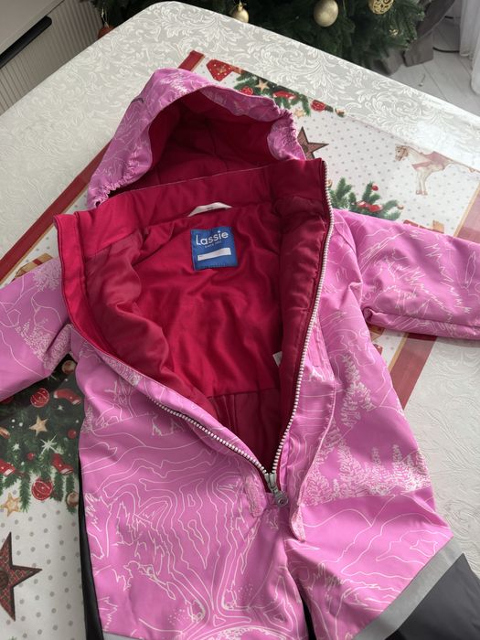 Продам комбинезон lassie