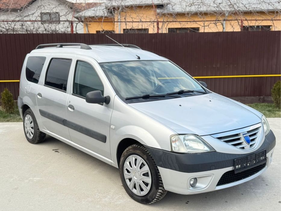 Dacia Logan MCV 1.6 8V MPI 7 Locuri Recent adus