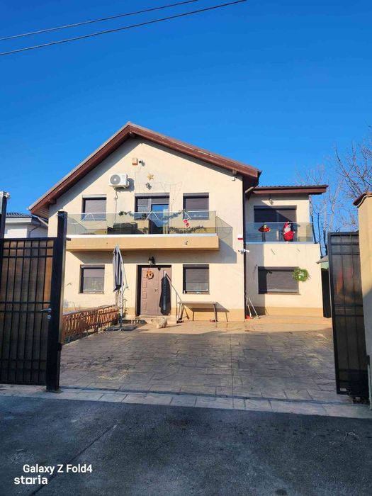 Casă 5 camere cu curte Mogoșoaia strada Astronomului nr 62