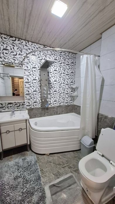 Сдается 3х комнатная Рудакий