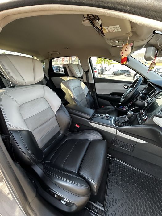 Renault Talisman Initiale Paris