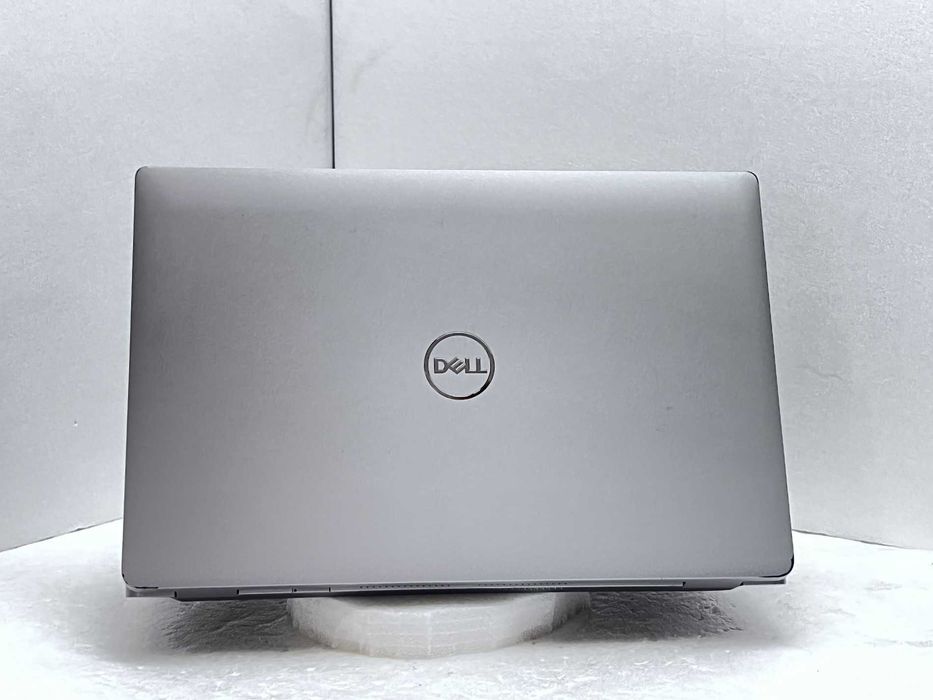 Реновиран лаптоп Dell Latitude 5420 14" i7-1165G7 32GB 1TB /-> Отличен