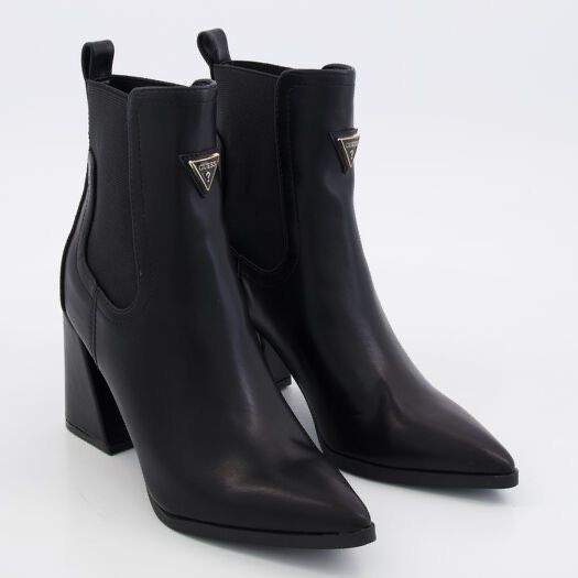 Оригинални боти Guess