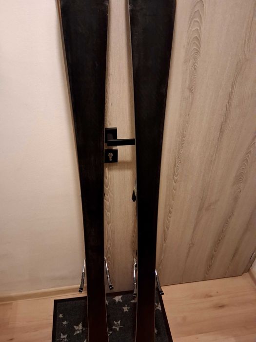 Ски 160см Fischer карвинг