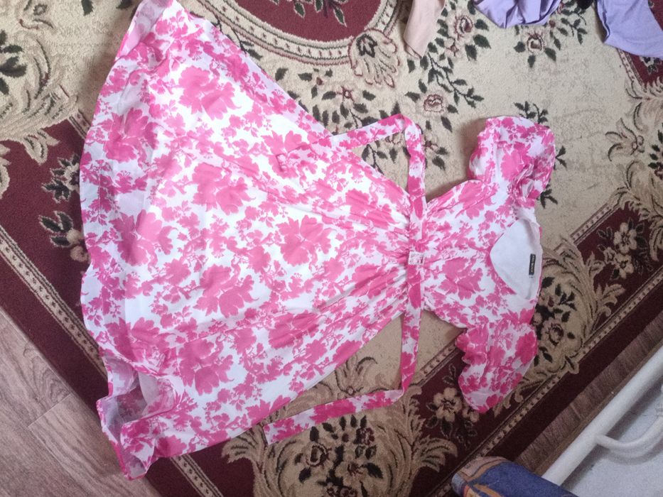 Продам платье за 7к, качество отличное.