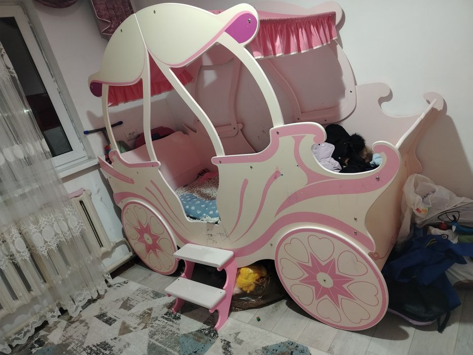 Детдски кровать розвый бу