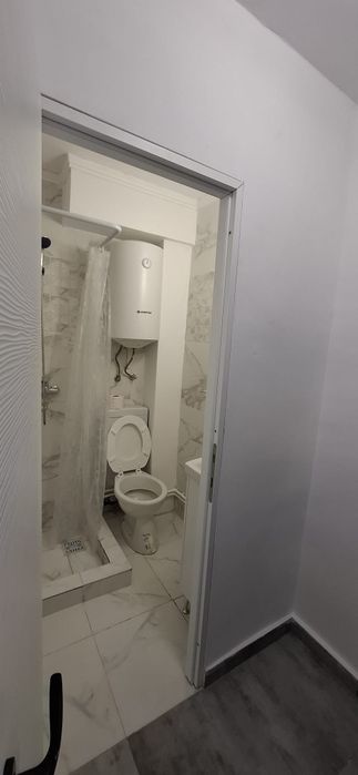Garsonieră etaj 1