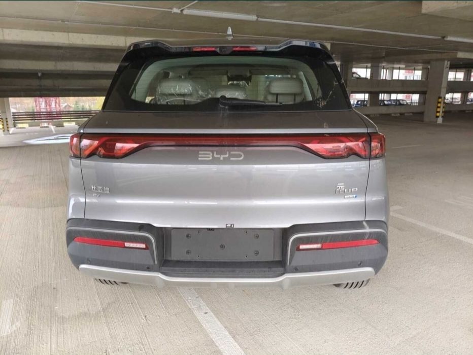 Byd yuan up ev flagship
