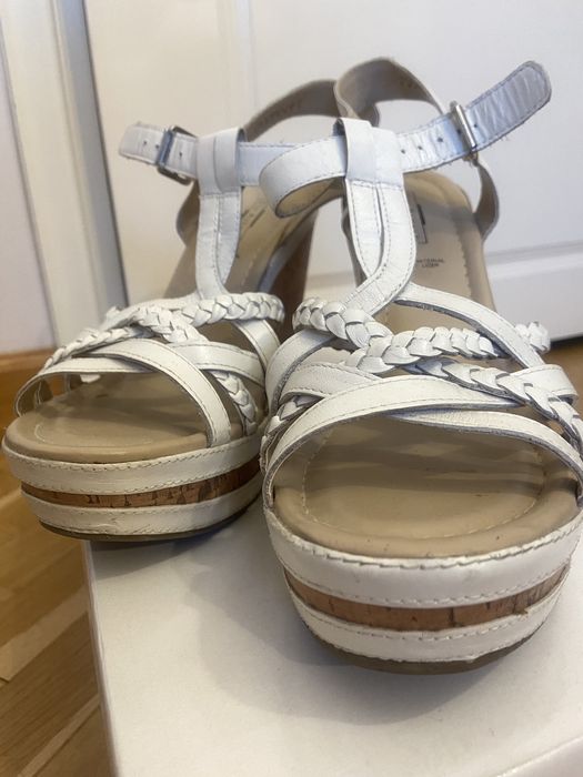 Сандали от естествена кожа