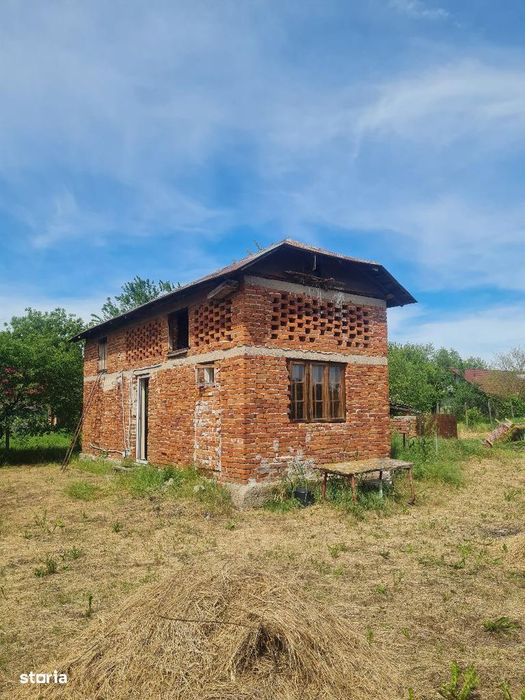 Casa Lunca Corbului
