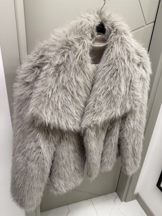 Палто от изкуствен косъм