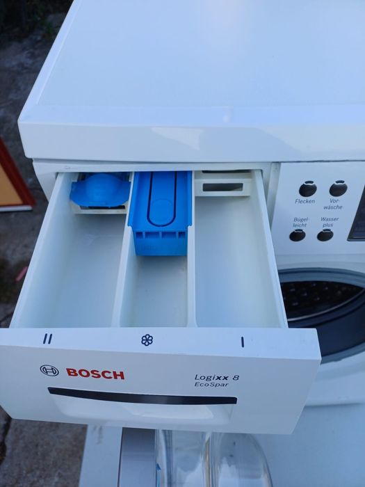 Masini de spalat marca Bosch si LG