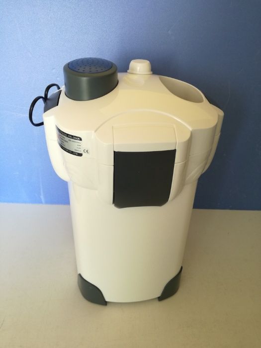 Външен филтър за аквариум - канистър