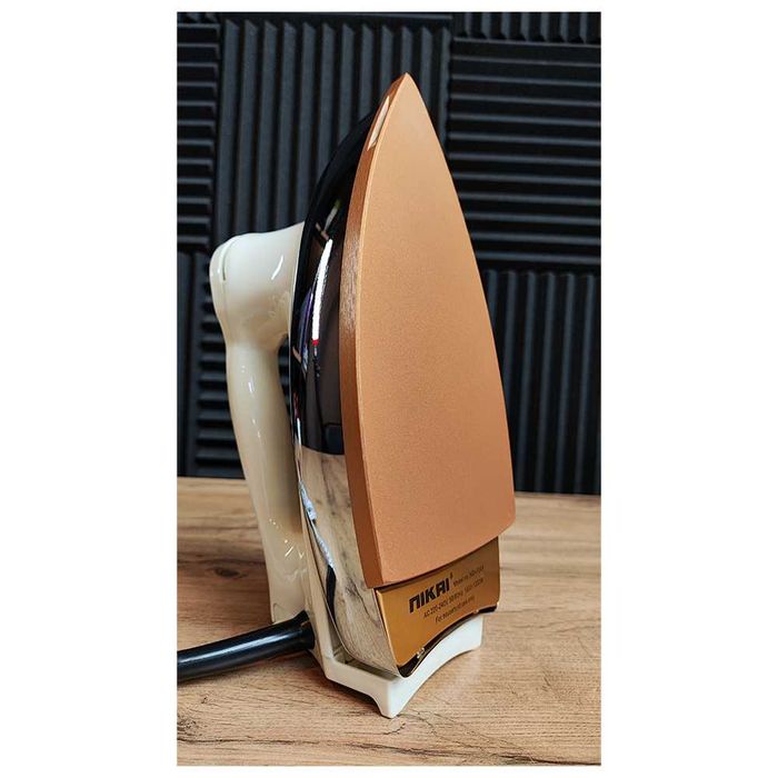 Утюг с антипригарным покрытием NIKAI 1200 Вт Рассрочка !!