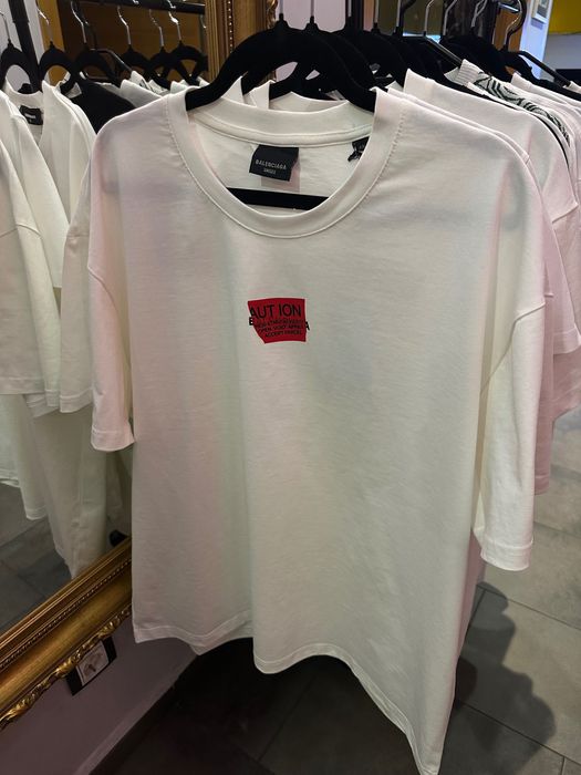 Мъжки тениски Boss, Dsquared2, Balenciaga, Ami, Kenzo, Off White,