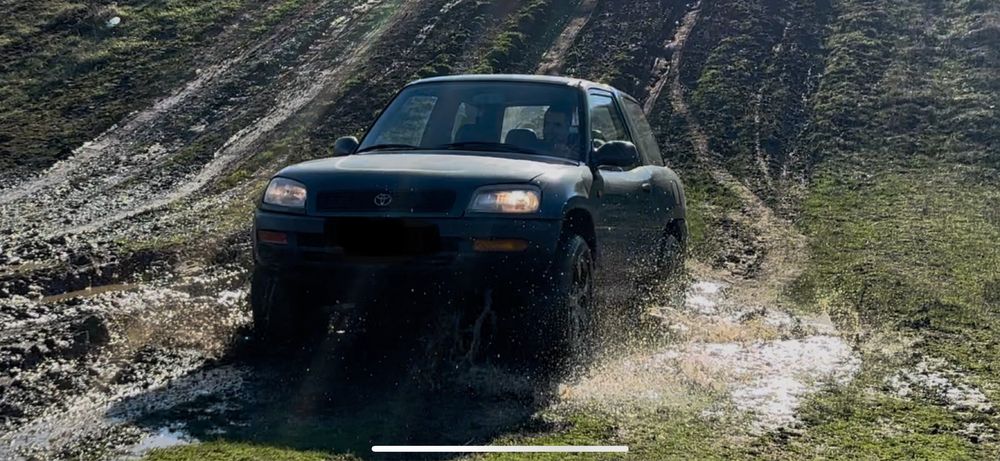 Тойота Рав 4 на части