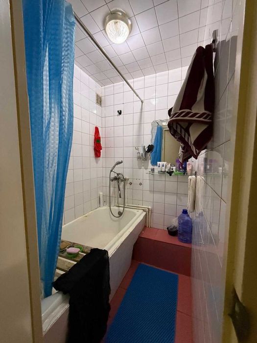 Медгородок 4 хона сотилади 1 кават