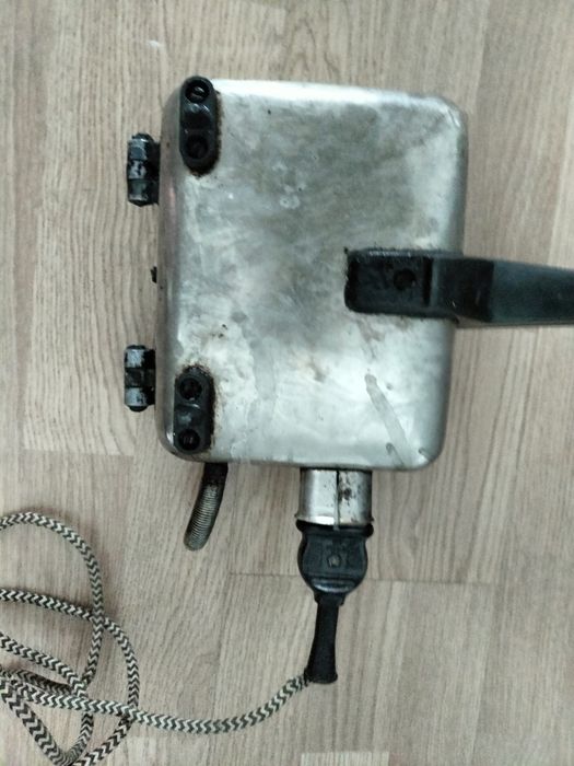 Вафельница советская