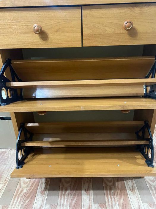 Обувница в прихожей