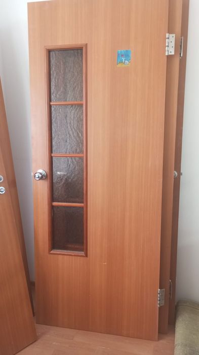 Двери межкомнатные, бесплатно