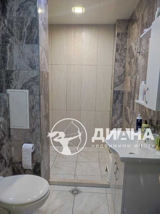 Продава се Двустаен апартамент в Пловдив, Гагарин - 82 кв.м за 1647 €/кв.м - Снимка #7