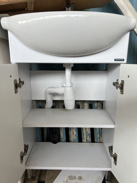 Шкаф для санузла