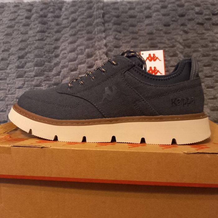 Продам оригинальную обувь