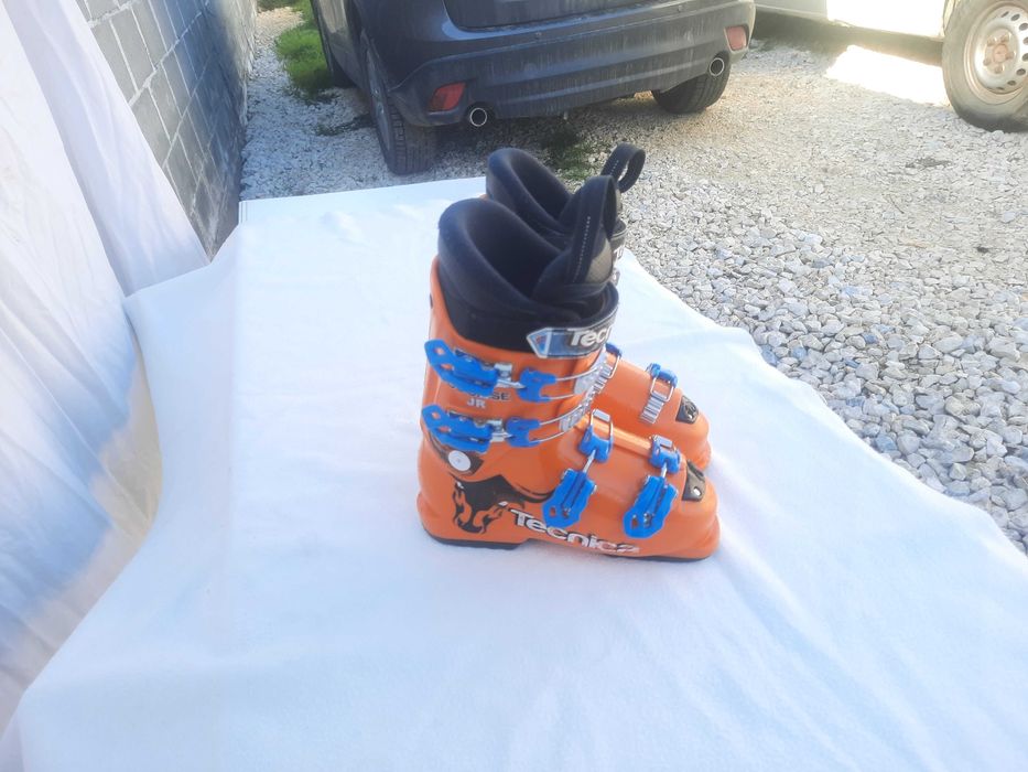 Ски обувки детски 22,0-22,5см. Tecnica Cochise Jr