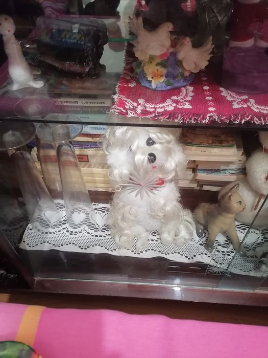 OFERTA : Vând cca 450 cărți de literatura română și universală