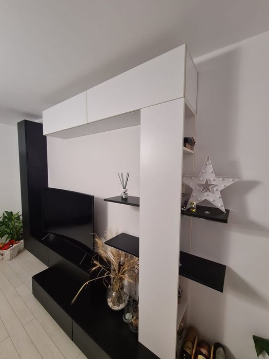 Mobila Living alb-negru