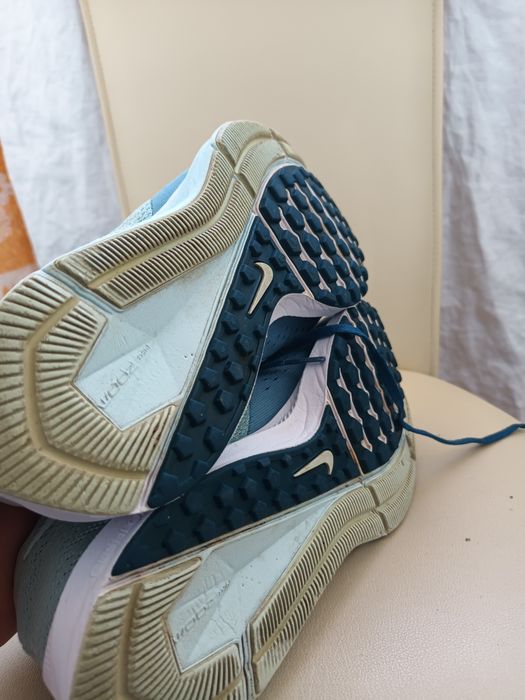 Adidași nike nr 38,5