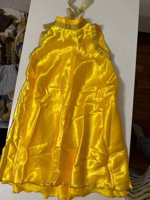 Продам одежды для девочек